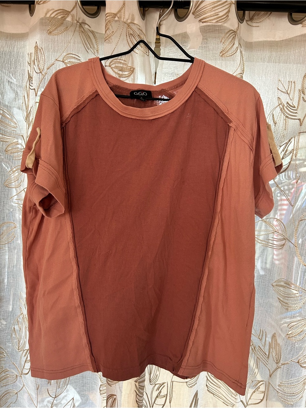 G&G Women’s Short Sleeve Crewneck Tee - Clay Rust